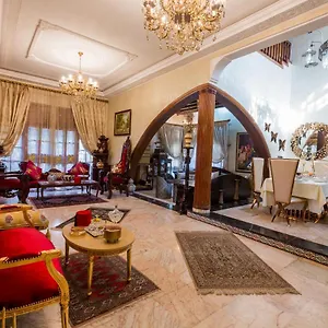 Riad Sebti, Fès